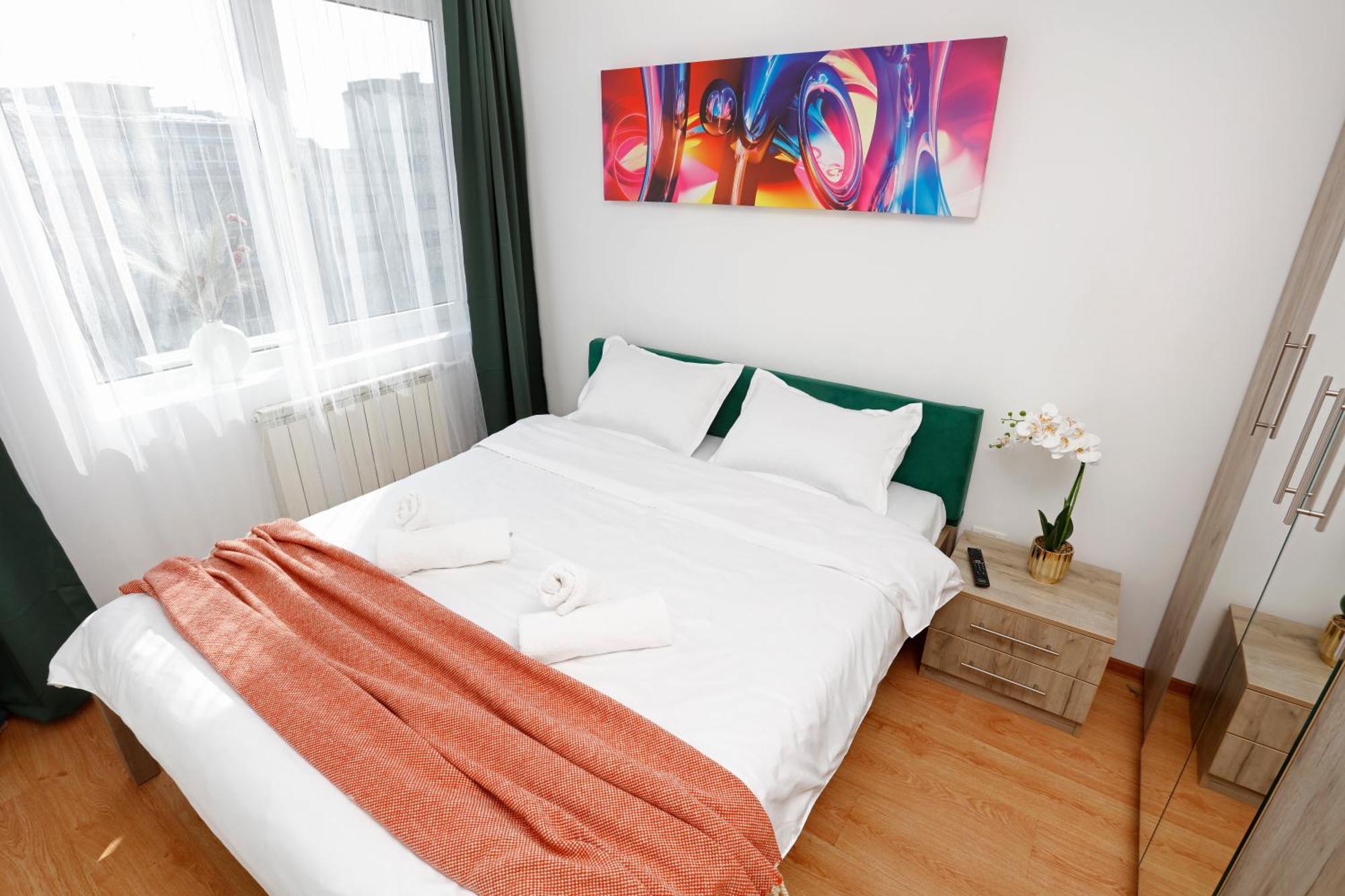 Enchanting Retreat - Historic Old Town - Pet-Friendly Haven - Steps From Unirii Bucarest Exterior foto